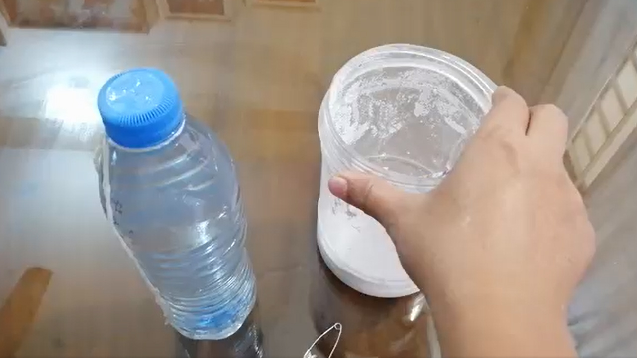 সহজলভ্য উপাদান দিয়ে ঘরে তৈরি করুন সবার জন্য সাবান পানি