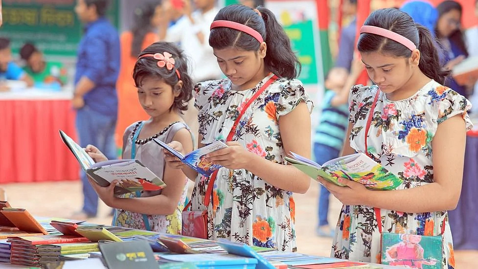 শিশুদের বুঝতে দিন, এ বইমেলা তাদেরও - প্রথম আলো